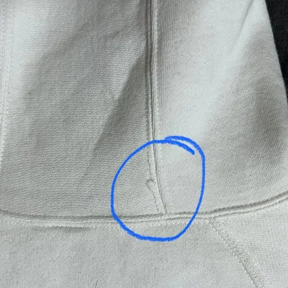 Roots Canada Athletics Women's White & Blue Flocked Graphic Beavers Hoodie Sz S - Picture 11 of 13